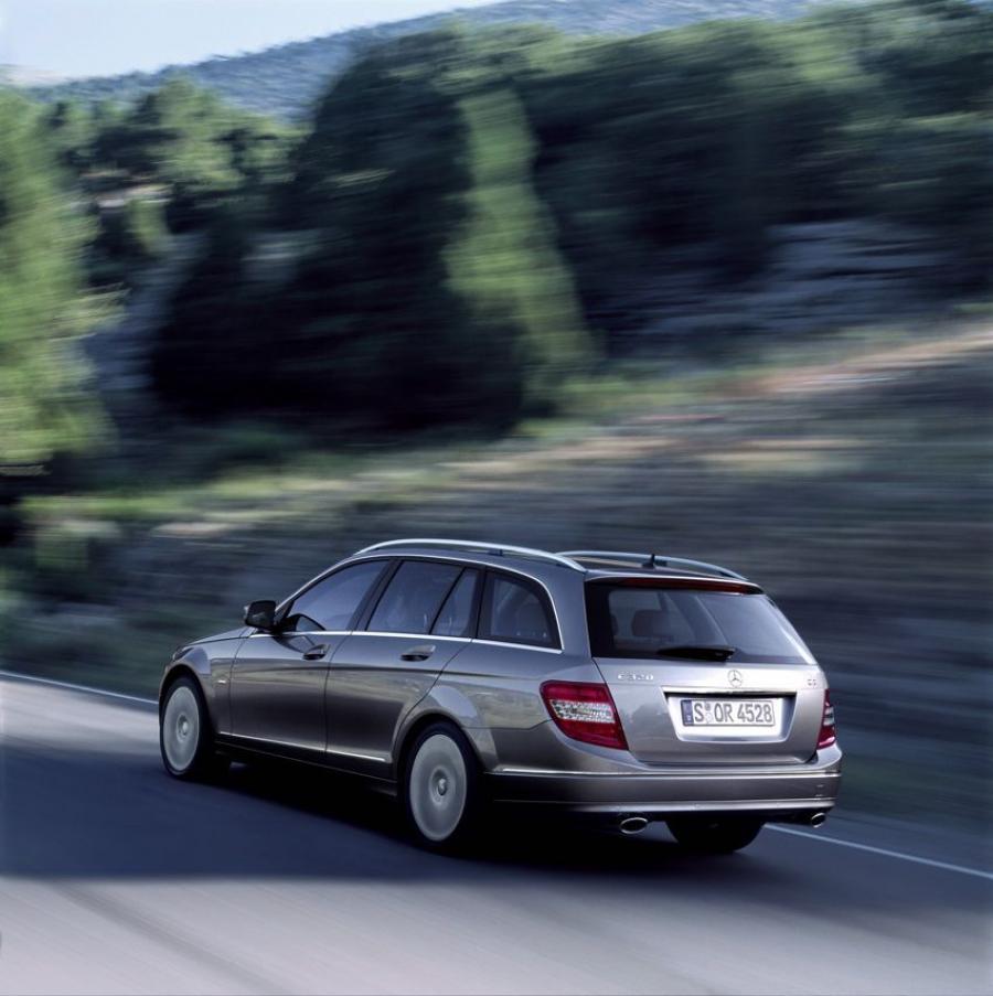  Mercedes-Benz C-Class Estate 2008 года  (фото 7 из 28)